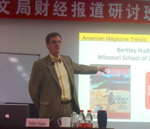 Hudson teaching workshops for Mizzou journalism for the China International Publishing Group’s magazines and websites in Beijing. 