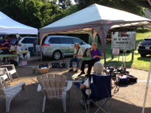 Live music at Mid-Town Farmers' Market