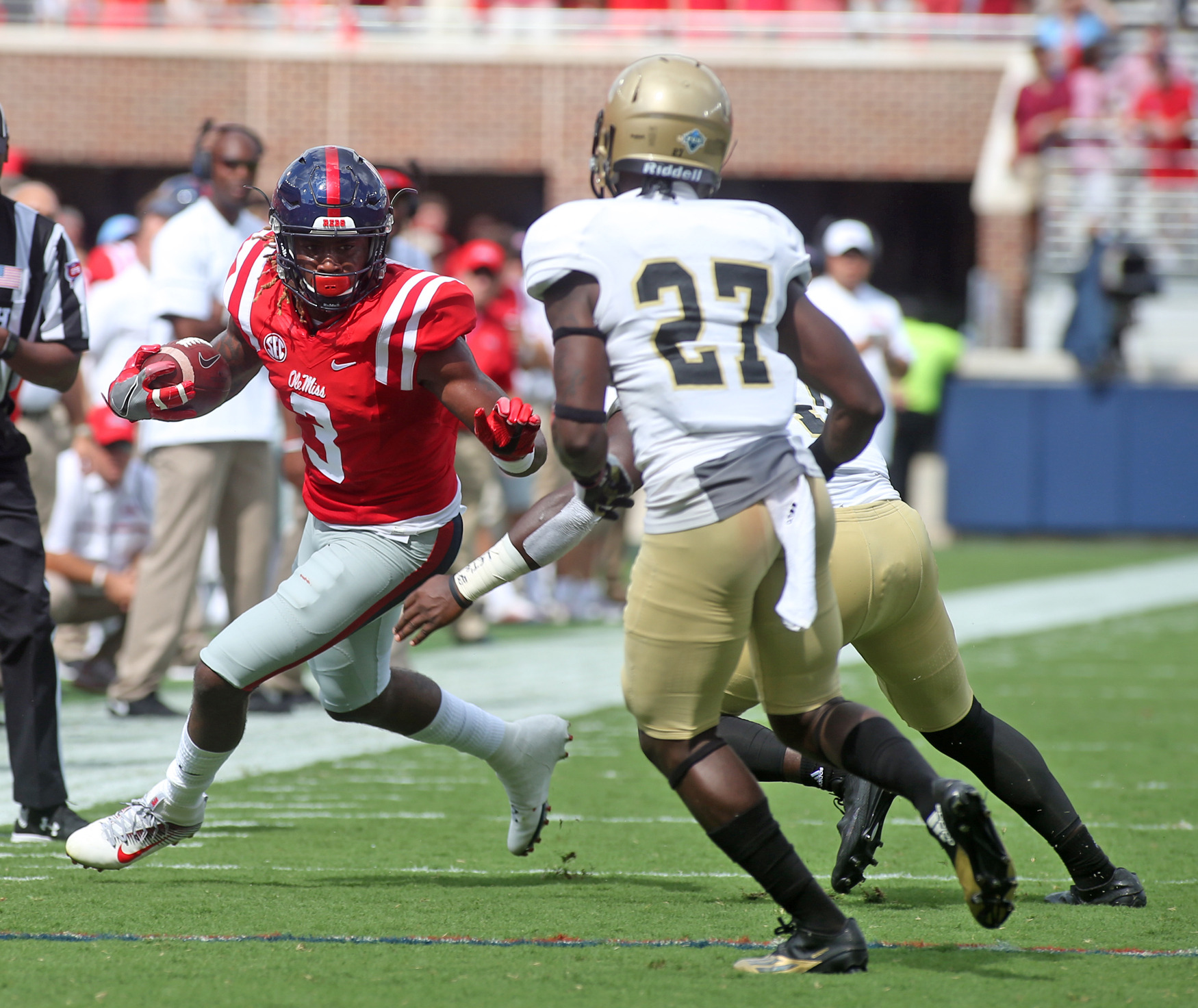 #19 Ole Miss Football verse Wofford on Sept 10,  2016 in Oxford, MS. Photo by Petre Thomas Damore'ea Stringfellow, (3),WR, Junior, Perris, Calif.