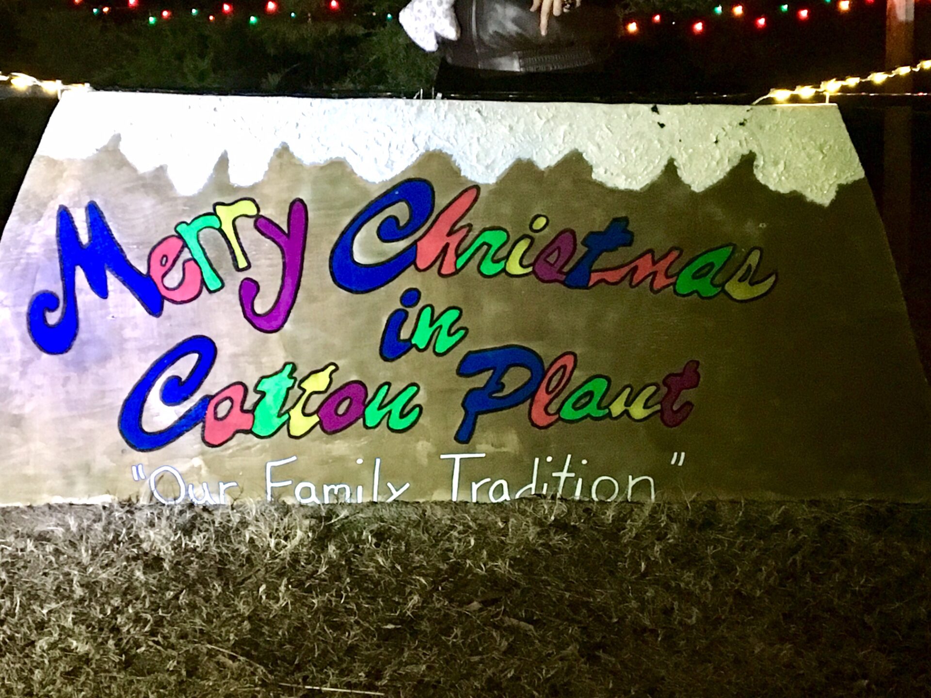 Christmas in Cotton Plant: Nation's Largest Inflatable Display