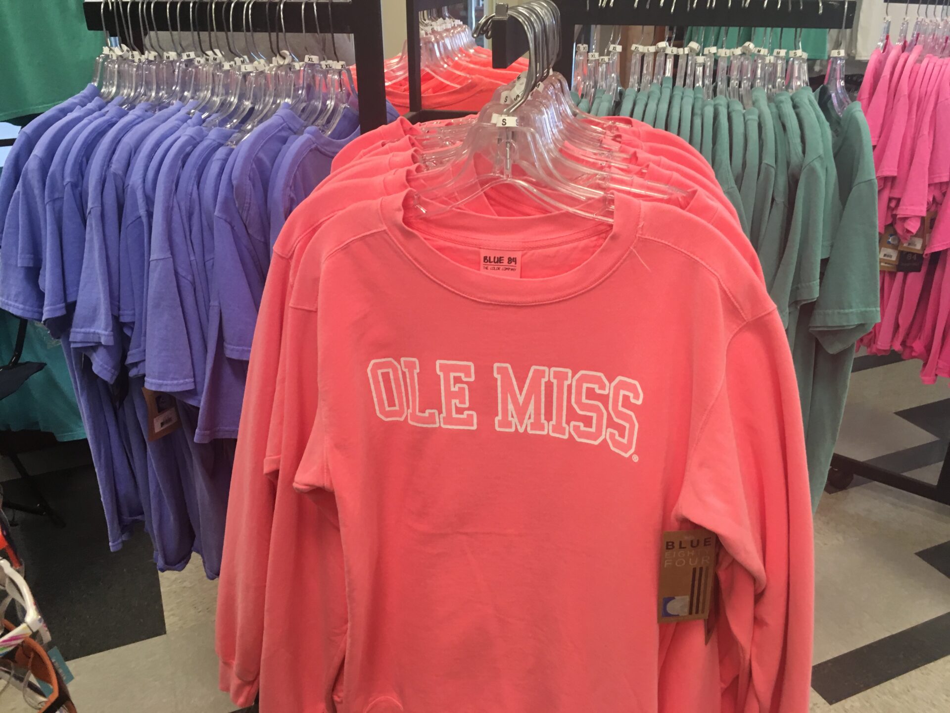 Ole Miss Barnes Noble Adds New Comfort Colors Collection