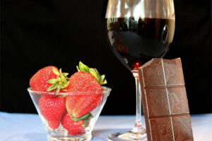 wine_with_chocolate_dessert