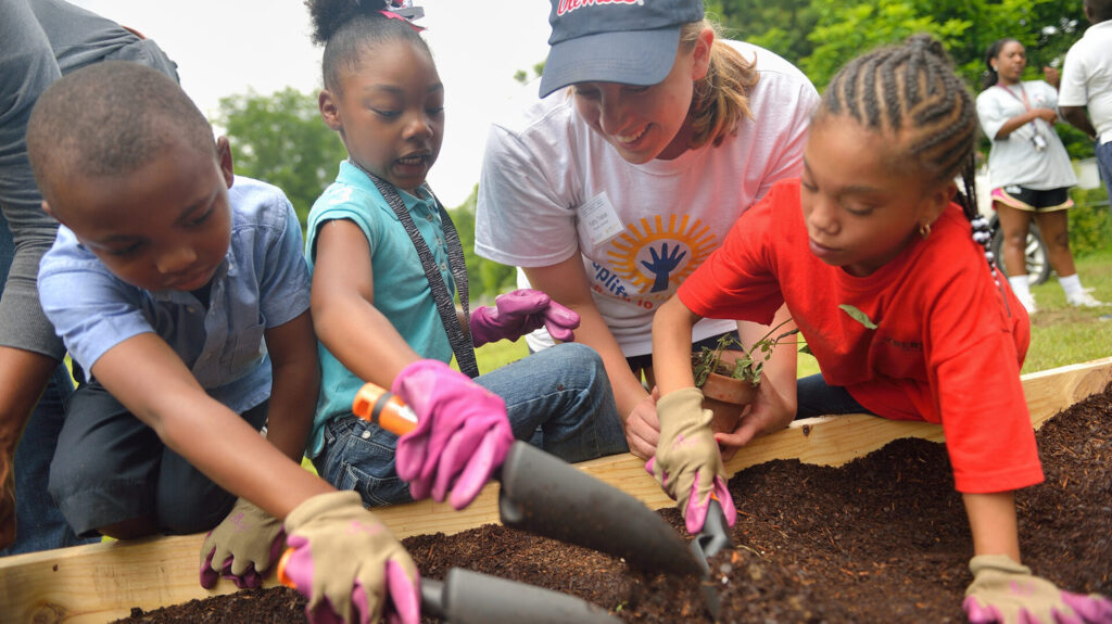 Grisham fellows help build a community garden at Crenshaw Elementary School