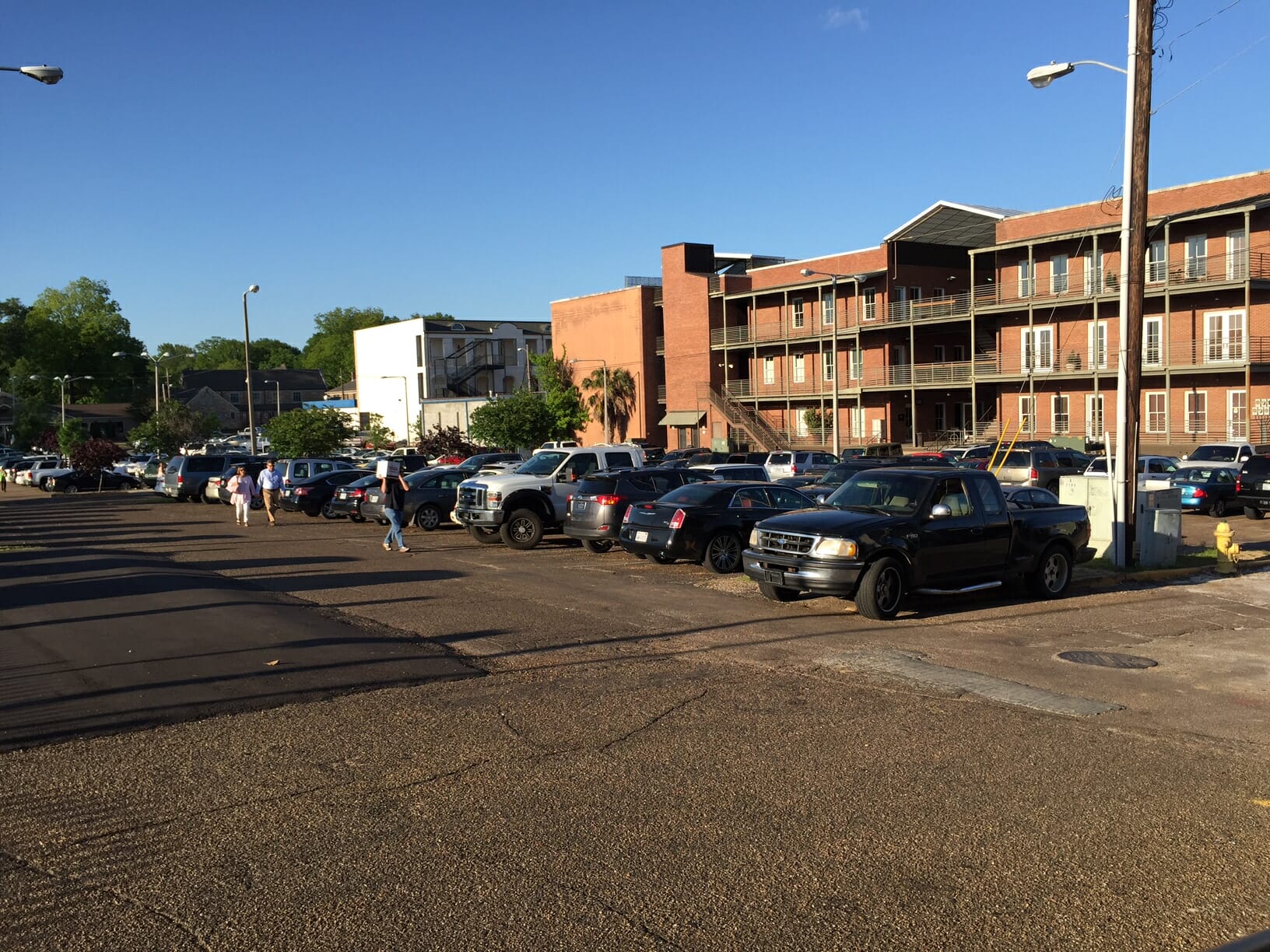 Downtown Parking Advisory Commission Votes For Location Of Parking Garage 