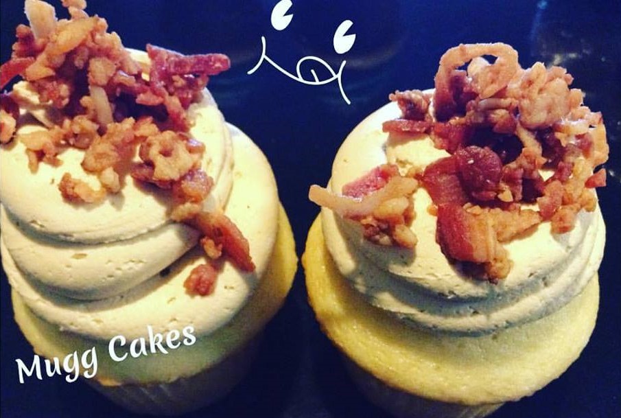 poetreats-cupcakes-bacon