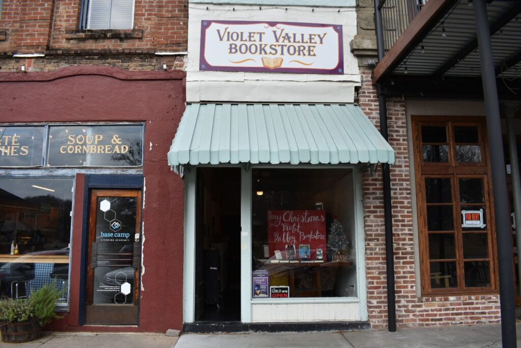 Violet Valley bookstore 