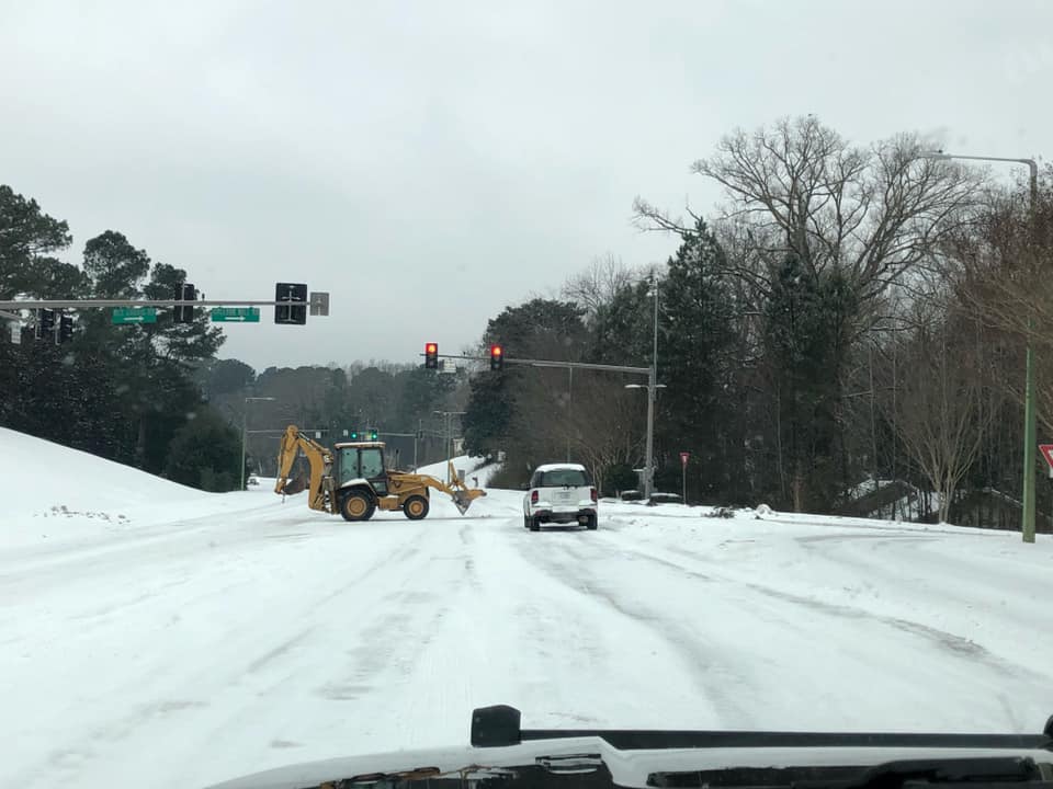 Oxford Awoke to Snow-Covered City; Officials Say Don't Drive 