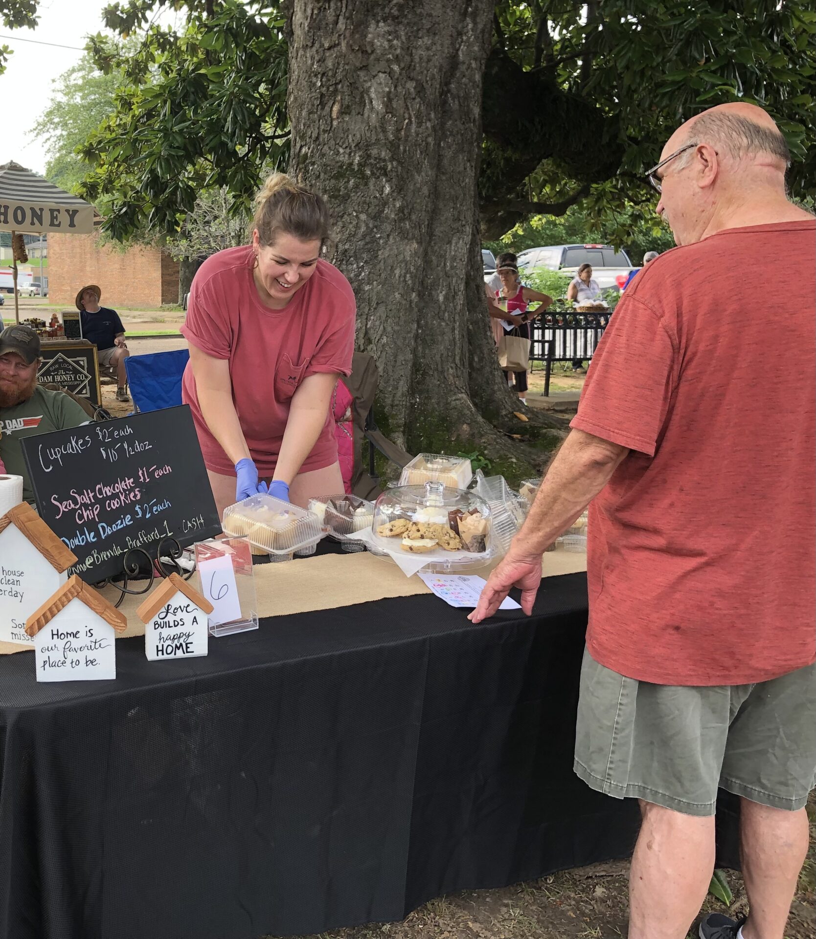 Magnolia Square Farmers Market to Honor First Responders Saturday