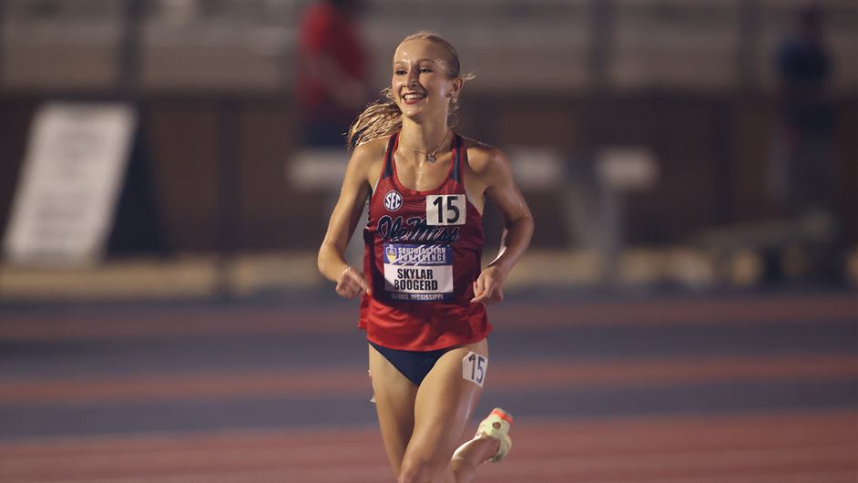 Ole Miss Women's 10K, Hammer Carry Load on Opening Day of SEC Outdoor  Championships 