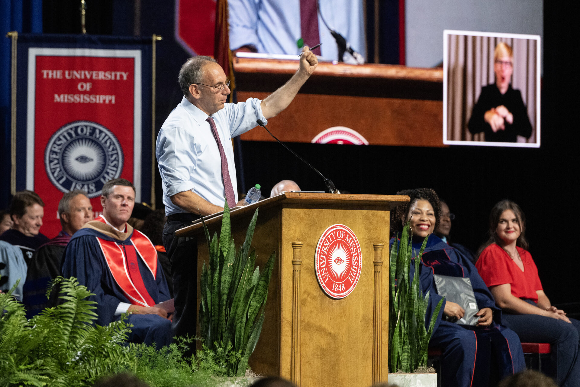 Convocation Welcomes University's Largest Incoming Class 